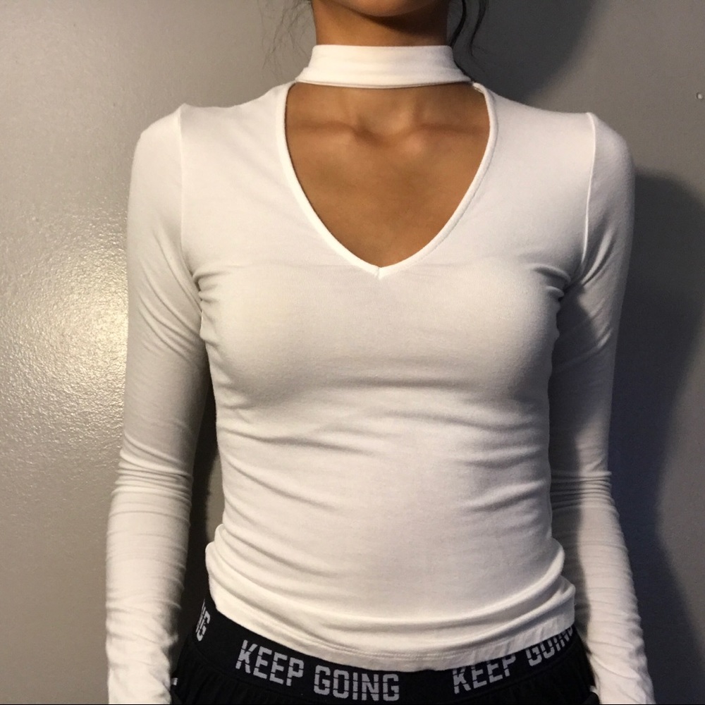 WHITE LONG SLEEVE CUT OUT SHIRT SIZE S